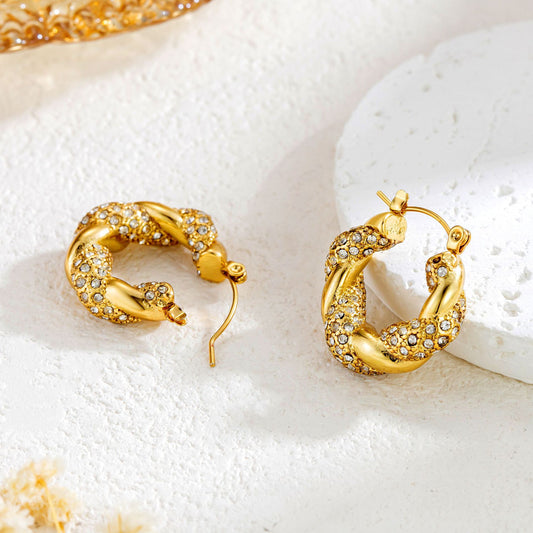 Lueur Twist Hoops