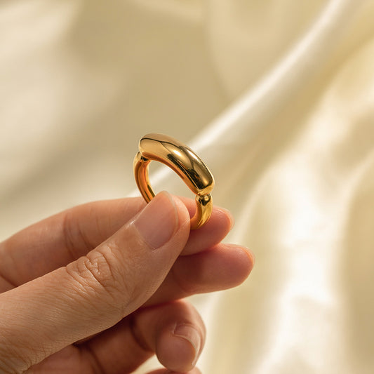 Lueur Arc Ring
